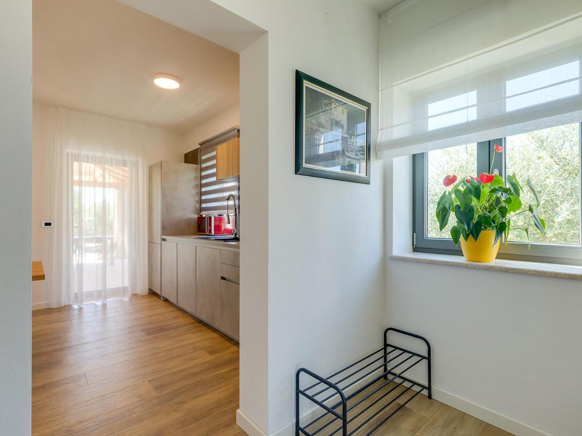 Villa Flora Vabriga Тар Экстерьер фото